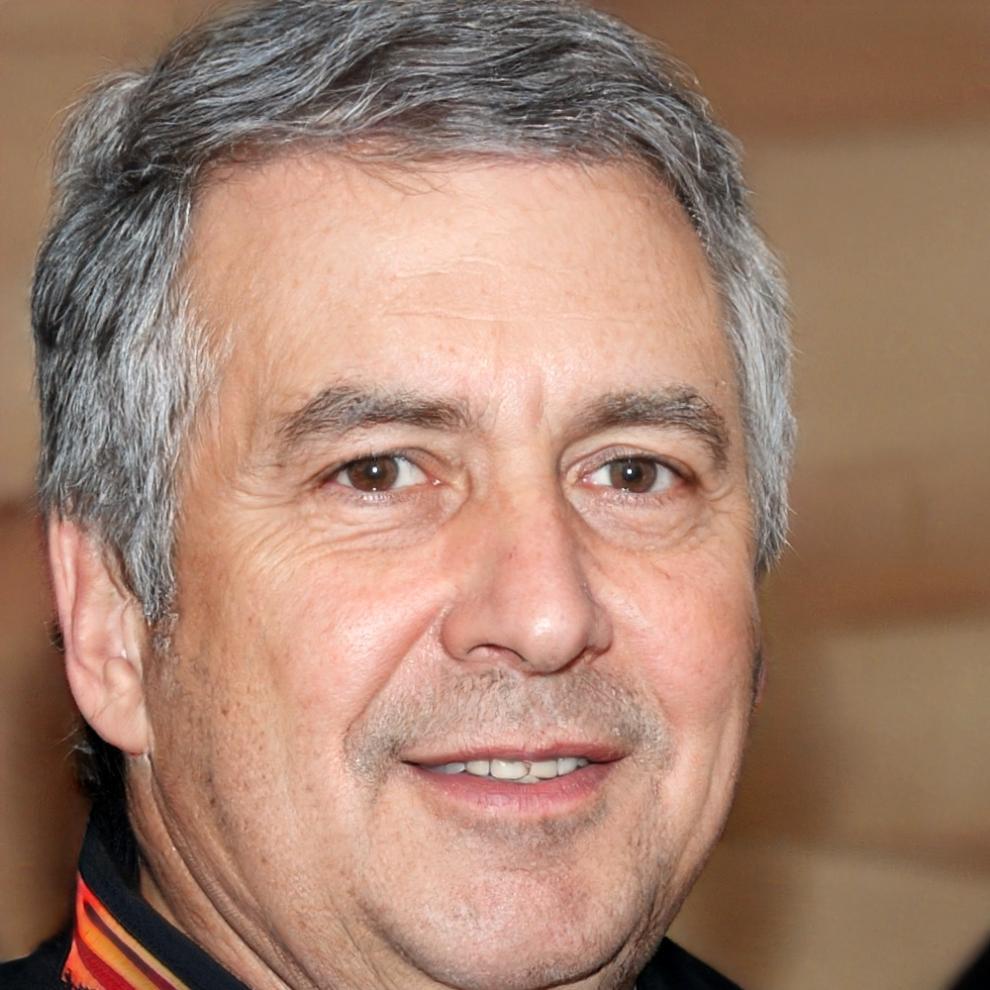 Instructor Lazar Petrović